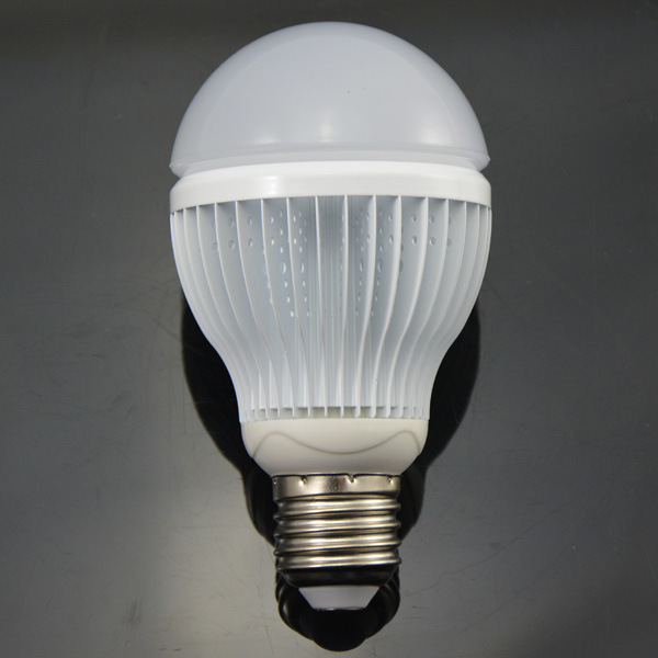 LED 9W球泡灯 高效照明新选择，新茂科技实力铸就